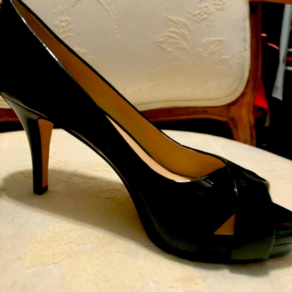 Via Spiga Black Patent Leather Heels